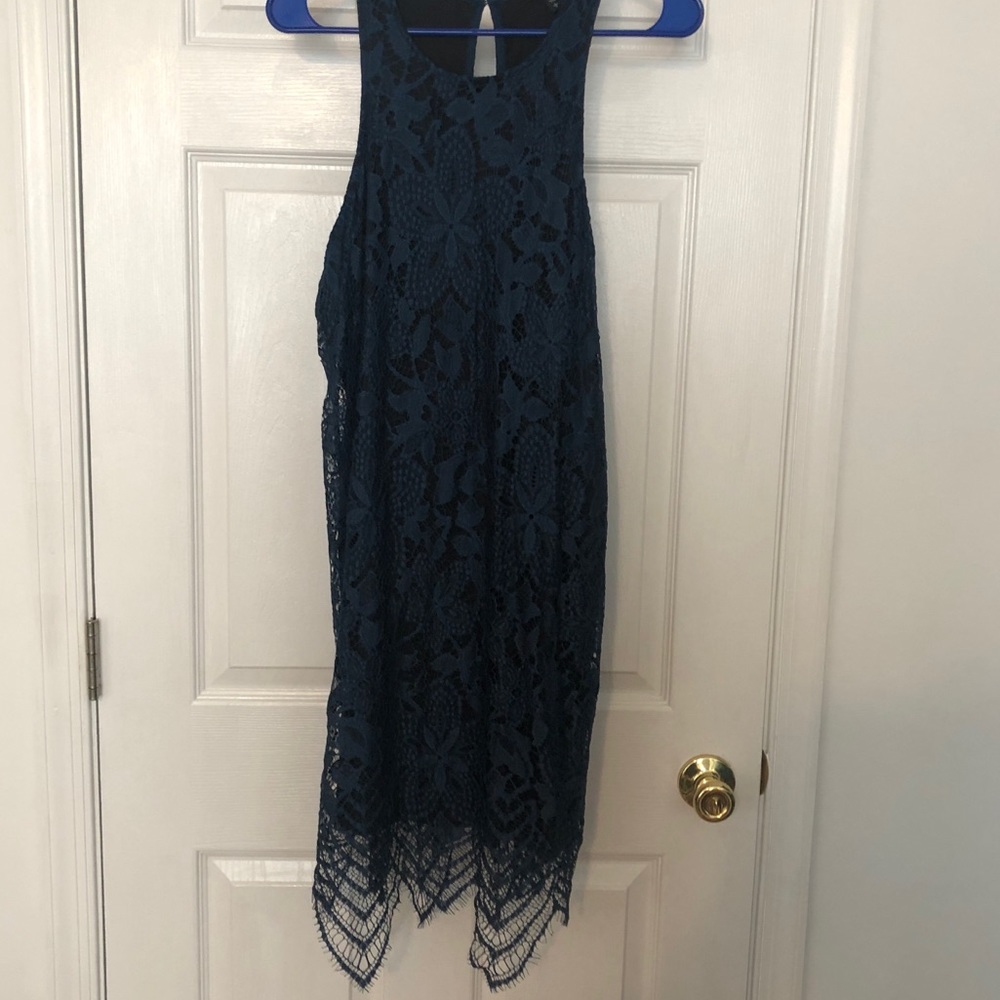 Express lace dress
